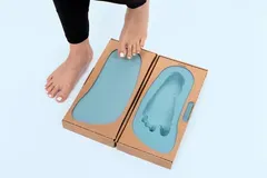 Upstep's kit for taking foot impressions for custom orthotics for flat feet