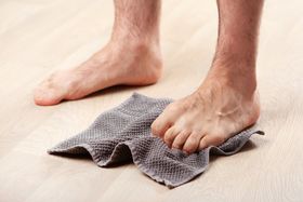 4 Exercises to Combat Big Toe Arthritis (Hallux Rigidus)
