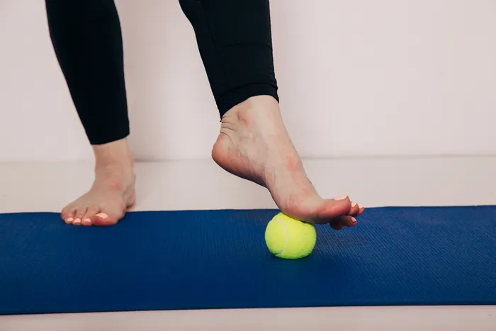 Foot Exercises & Foot Strengthening Stretches
